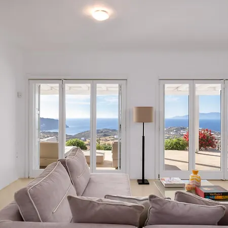 فيلة Velanos Plintri